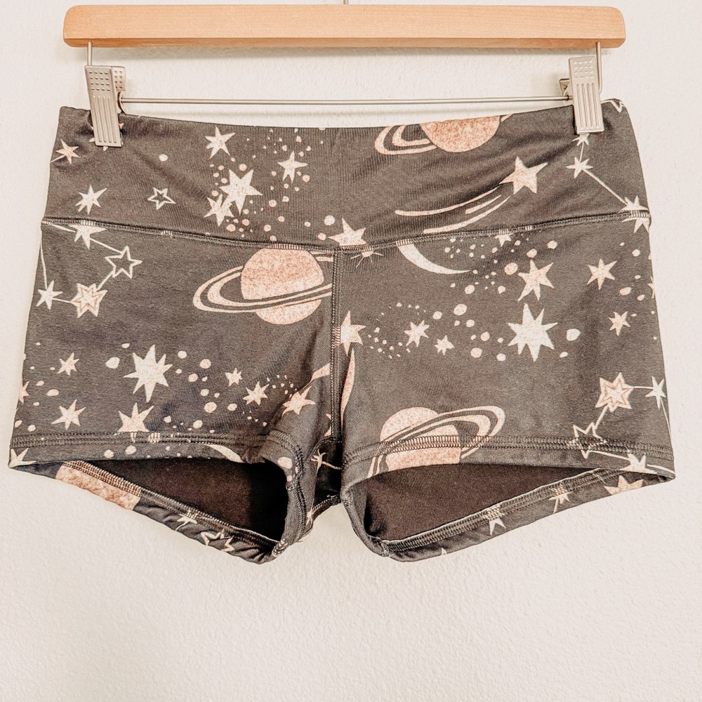 Fleo Original Black Stars/Galaxy Shorts. Size Medium